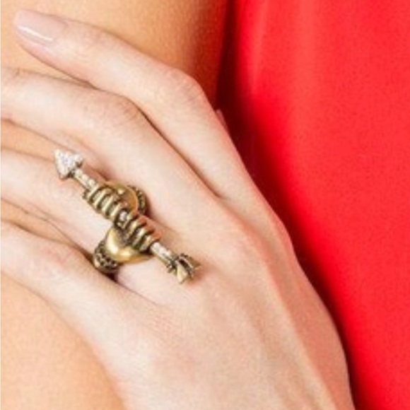 GUCCI Hand And Arrow Ring Size 5/14 - Picture 4 of 16